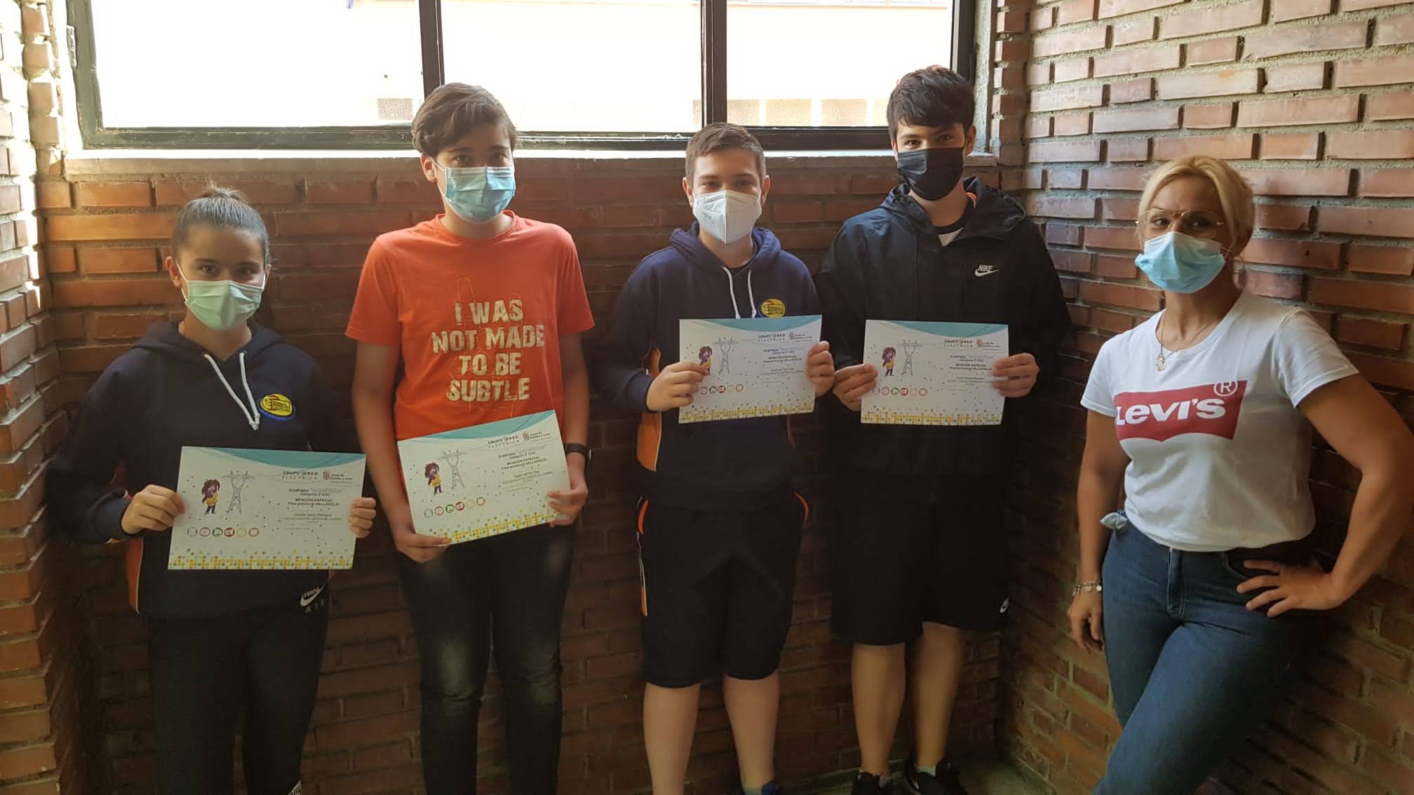 Reconocimientos alumnos participantes en la Olimpiada EntreREDes